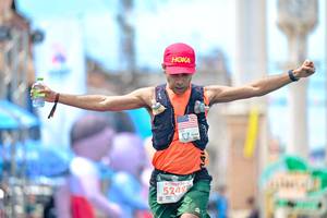 BIB: 5249
                            <button type="button" onclick="openModal(24883116)" class="btn btn-primary btn-sm float-right btn-popup" data-toggle="modal" data-target=".modal-high-quality">
                        <i class="fas fa-shopping-cart"></i> Add to Cart
                    </button>
                                            <button type="button" onclick="isThisMe(24883116, true)" class="btn btn-success btn-sm float-right btn-popup btn-isme hidden" data-toggle="tooltip" data-placement="bottom" title="นี่คือรูปของคุณใช่ไหม คลิกที่นี่เพื่อเอาเข้าอัลบั้ม">
                        <i class="fas fa-plus"></i> Add to album
                    </button>
                    <button type="button" onclick="isThisMe(24883116, false)" class="btn btn-warning btn-sm float-right btn-popup btn-isnotme hidden">
                        <i class="fas fa-ban"></i> Remove from album
                    </button>